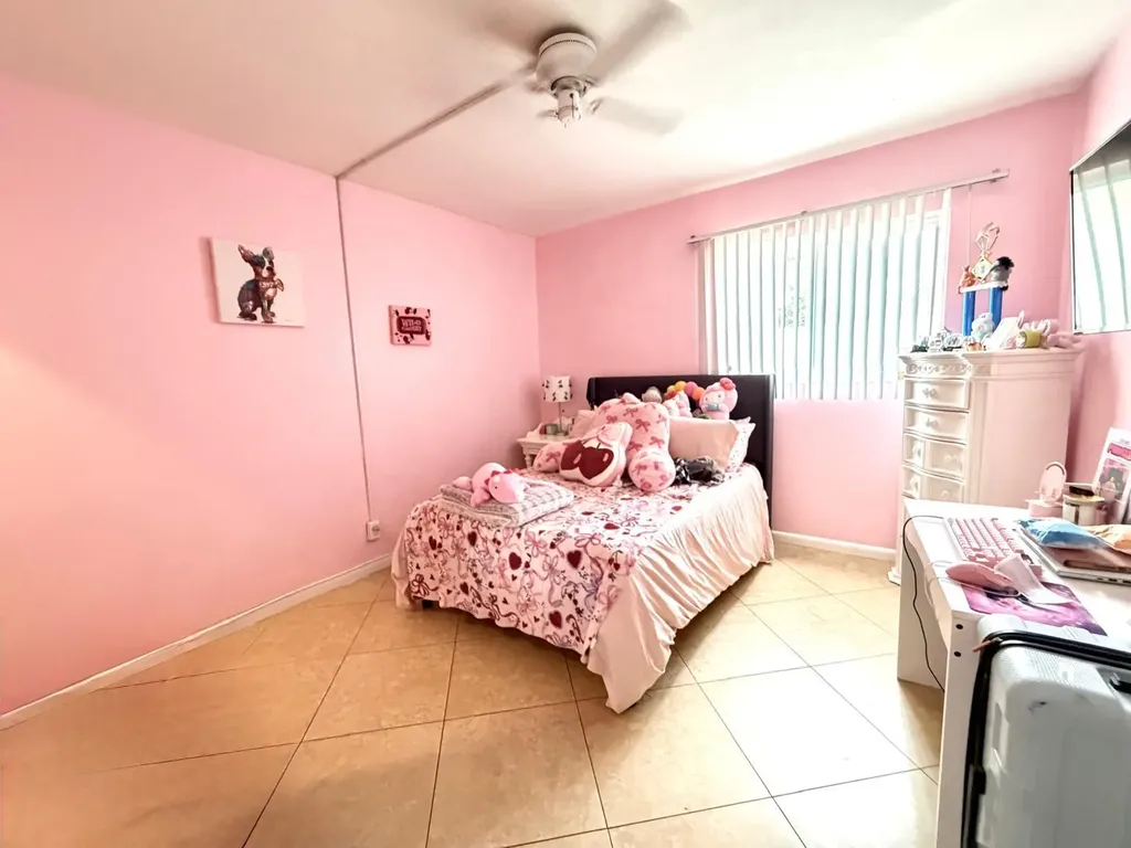 4731 NE 21st Terrace Lighthouse Point FL 33064
