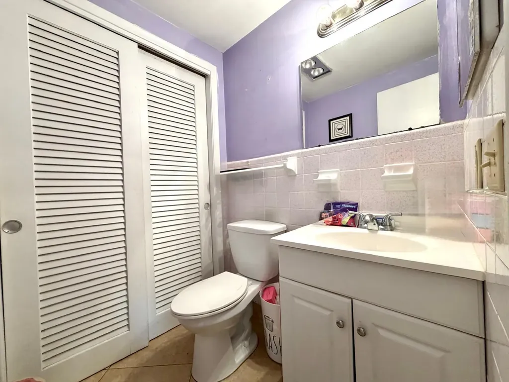 4731 NE 21st Terrace Lighthouse Point FL 33064
