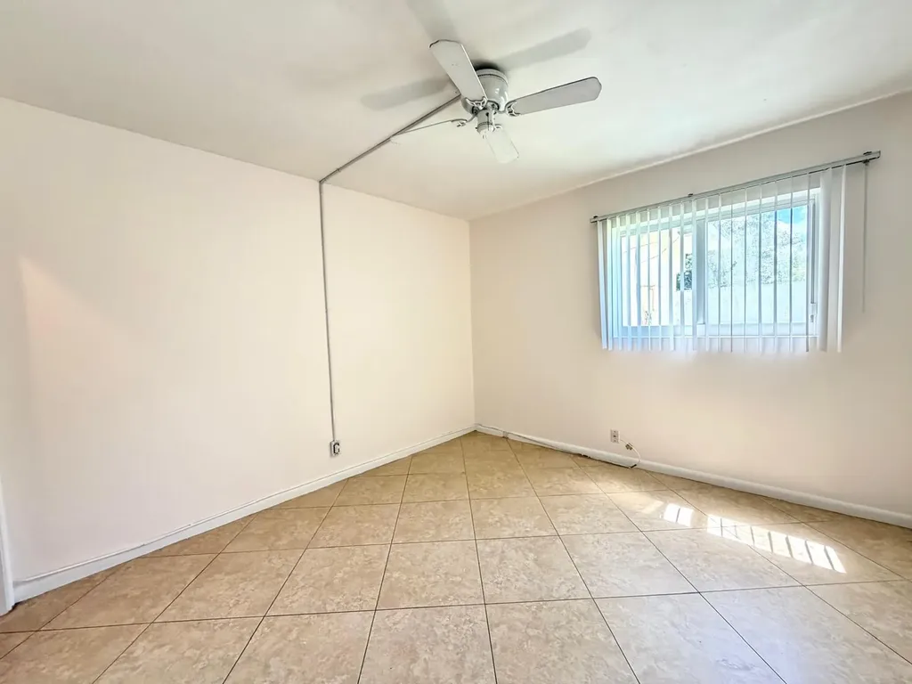 4731 NE 21st Terrace Lighthouse Point FL 33064