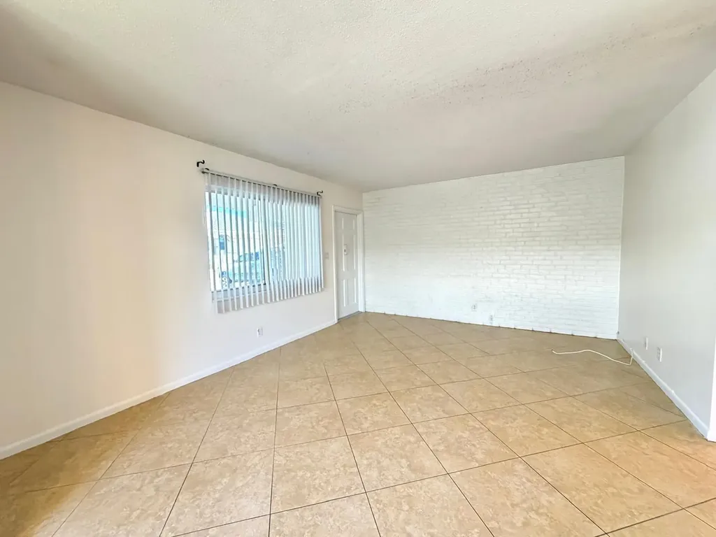 4731 NE 21st Terrace Lighthouse Point FL 33064