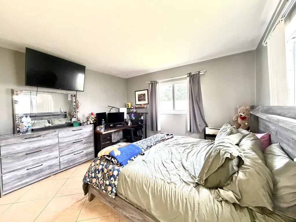 4731 NE 21st Terrace Lighthouse Point FL 33064