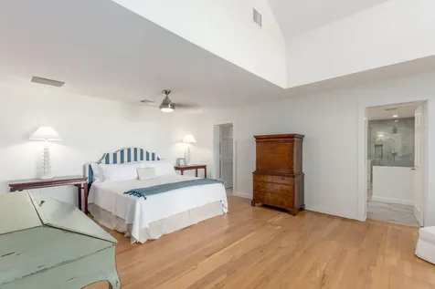 5 N Beach Road Hobe Sound FL 33455