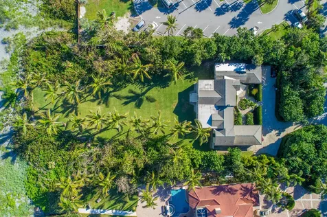 5 N Beach Road Hobe Sound FL 33455