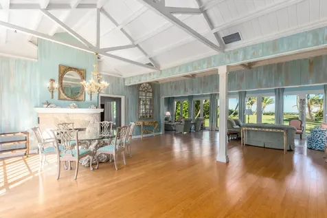 5 N Beach Road Hobe Sound FL 33455