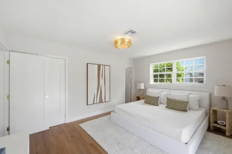 5611 NE 16th Avenue Fort Lauderdale FL 33334