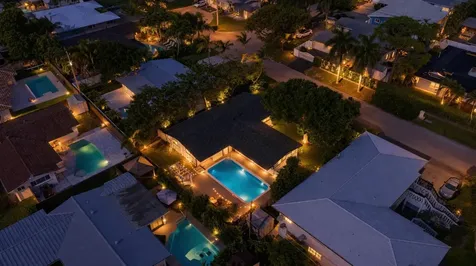 5611 NE 16th Avenue Fort Lauderdale FL 33334
