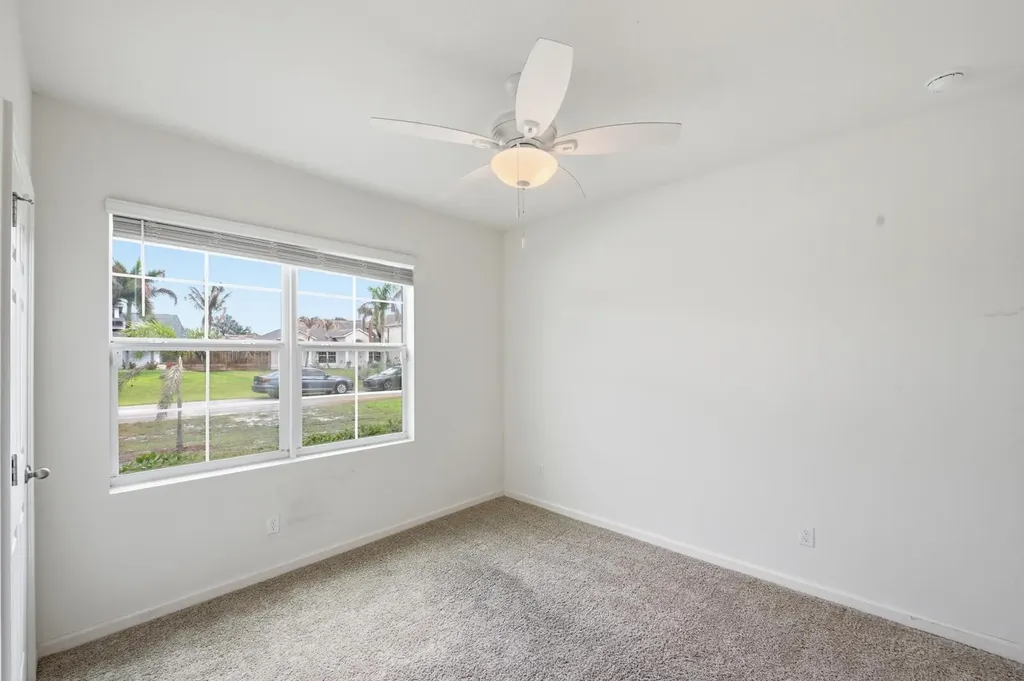 428 SE Fairchild Avenue Port St Lucie FL 34984