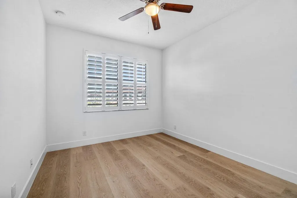 7115 Edison Place Palm Beach Gardens FL 33418