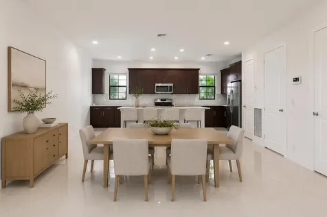 7115 Edison Place Palm Beach Gardens FL 33418
