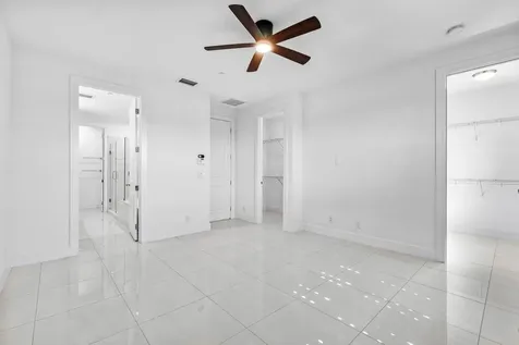 7115 Edison Place Palm Beach Gardens FL 33418