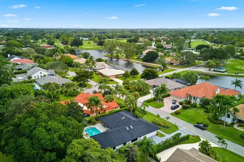 2 Dunbar Road Palm Beach Gardens FL 33418