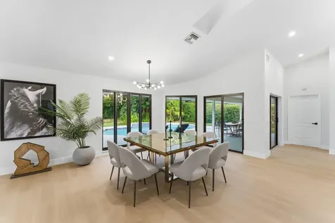 2 Dunbar Road Palm Beach Gardens FL 33418