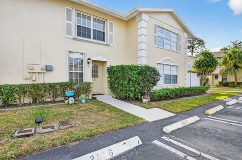 212 Foxtail Drive Greenacres FL 33415
