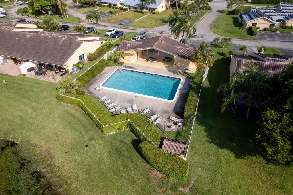 6779 Bridlewood Court Boca Raton FL 33433