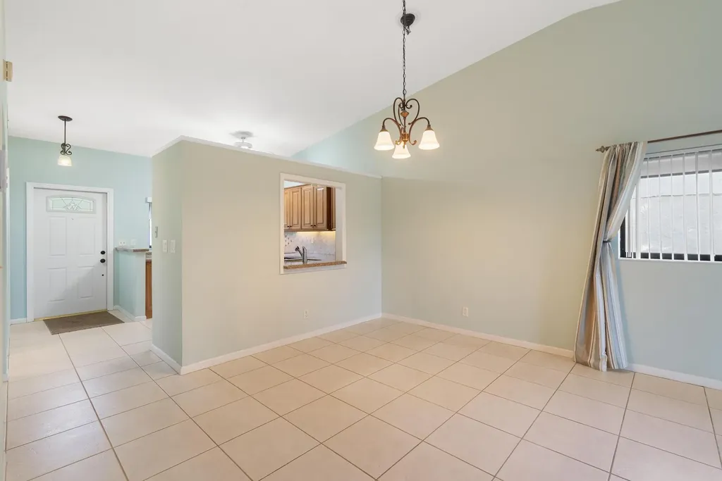 6779 Bridlewood Court Boca Raton FL 33433
