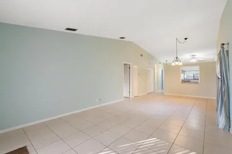 6779 Bridlewood Court Boca Raton FL 33433