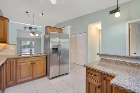 6779 Bridlewood Court Boca Raton FL 33433