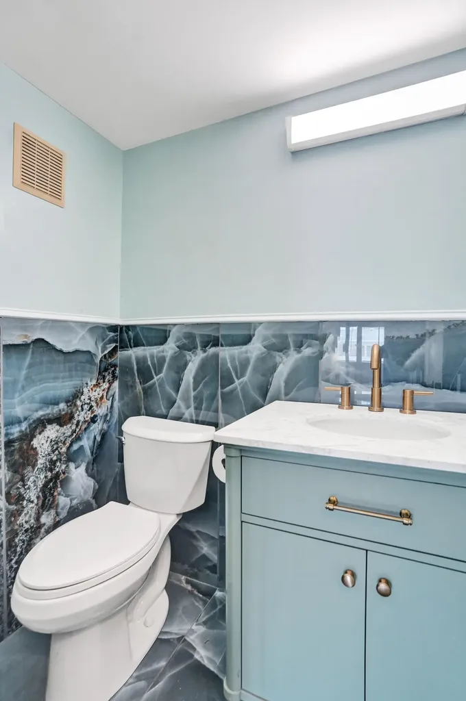 358 Oakridge T Deerfield Beach FL 33442
