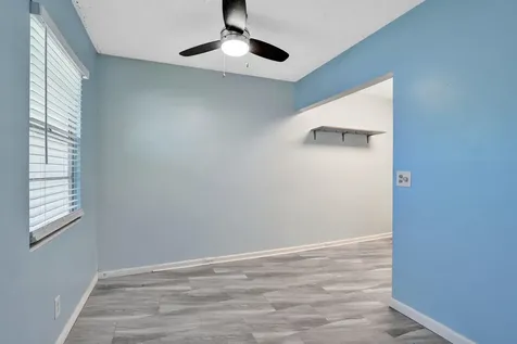 358 Oakridge T Deerfield Beach FL 33442