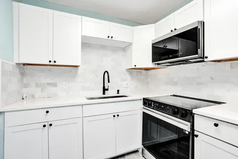 358 Oakridge T Deerfield Beach FL 33442
