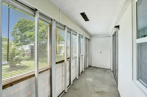 358 Oakridge T Deerfield Beach FL 33442