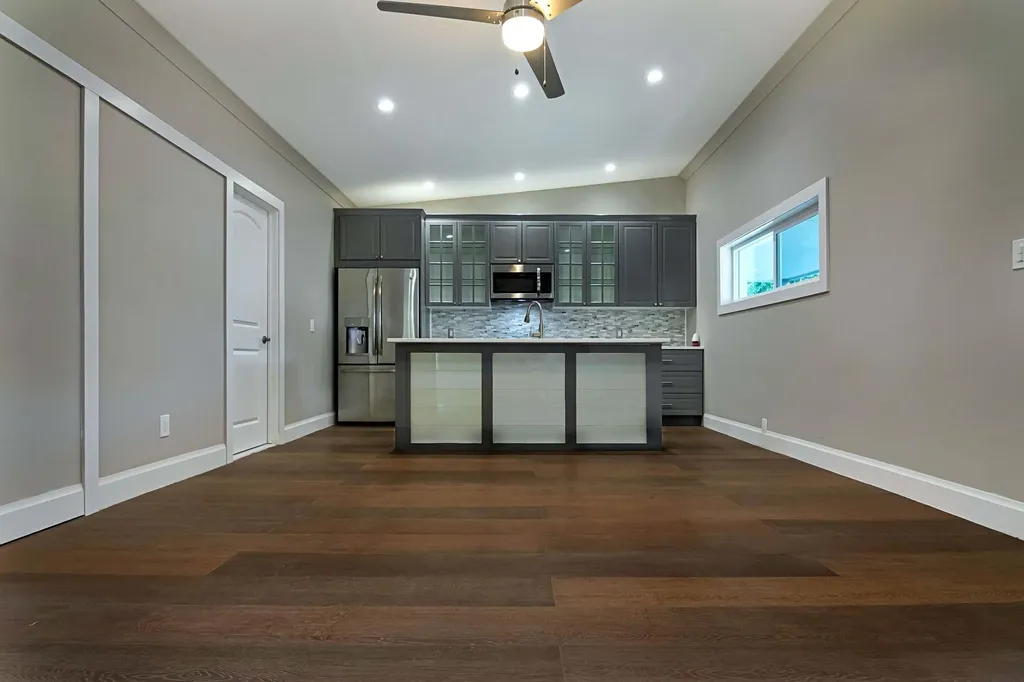 959 SW 18th Street Boca Raton FL 33486