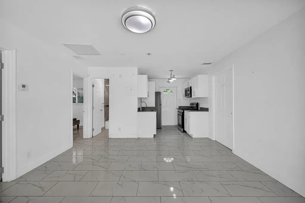 2933 NE 12th Terrace Pompano Beach FL 33064