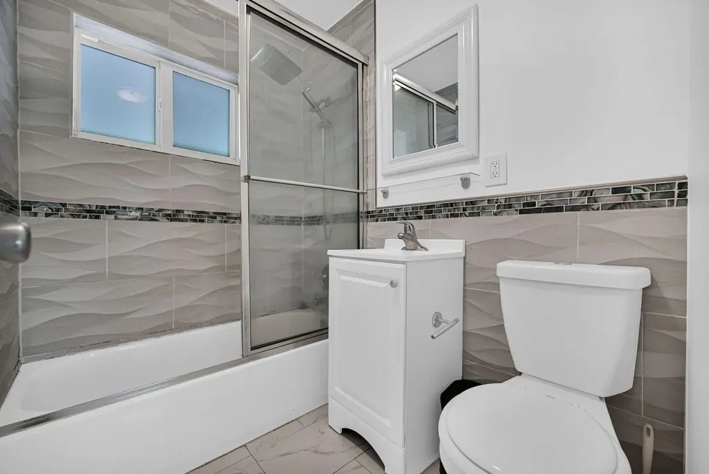 2933 NE 12th Terrace Pompano Beach FL 33064