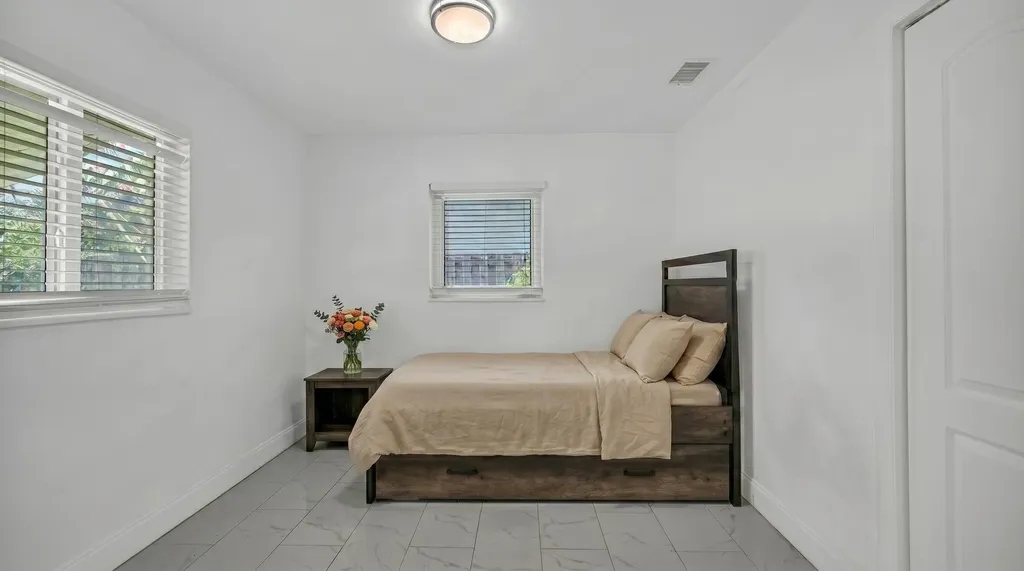 2933 NE 12th Terrace Pompano Beach FL 33064