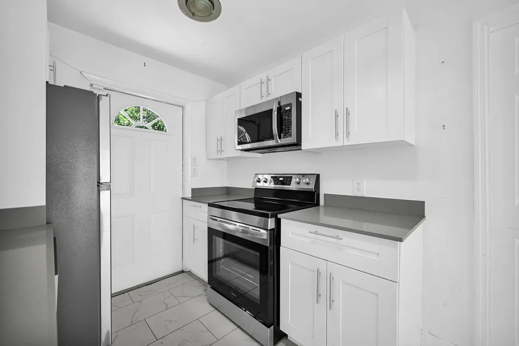2933 NE 12th Terrace Pompano Beach FL 33064