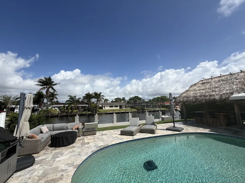 919 SE 10th Street Pompano Beach FL 33060