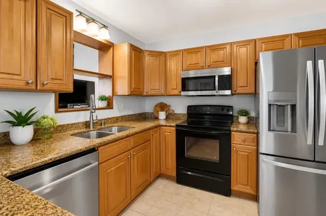 7571 NW 1st Court Pembroke Pines FL 33024