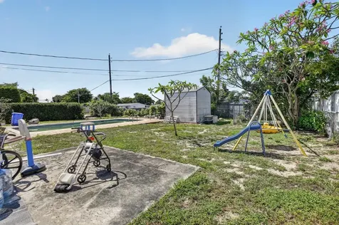 7571 NW 1st Court Pembroke Pines FL 33024