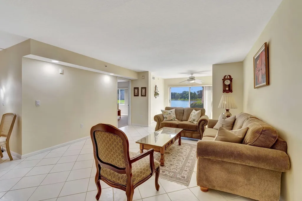 5842 Crystal Shores Drive Boynton Beach FL 33437