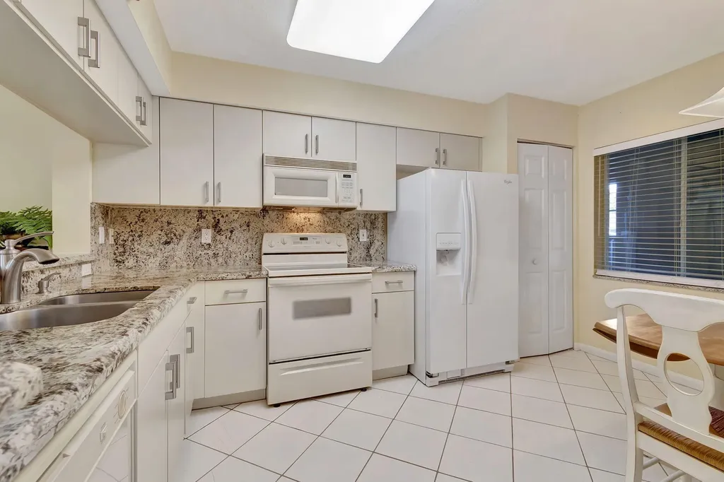 5842 Crystal Shores Drive Boynton Beach FL 33437