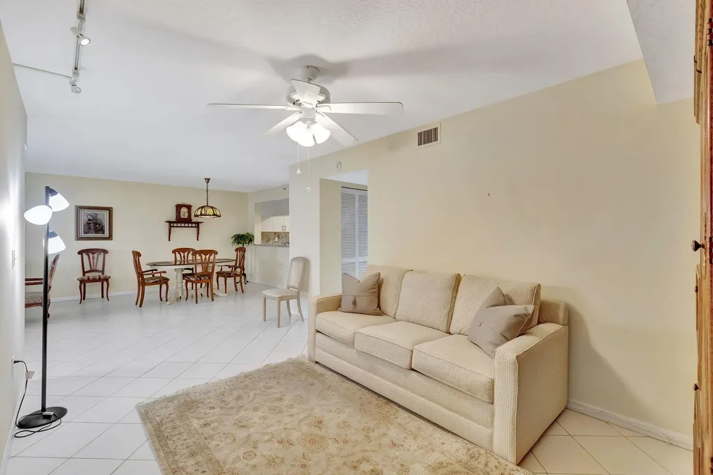 5842 Crystal Shores Drive Boynton Beach FL 33437