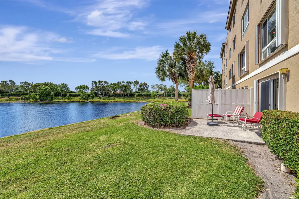 5842 Crystal Shores Drive Boynton Beach FL 33437
