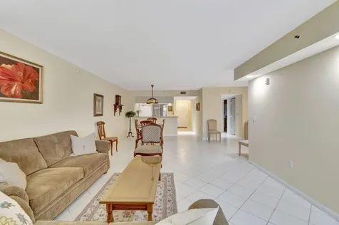 5842 Crystal Shores Drive Boynton Beach FL 33437