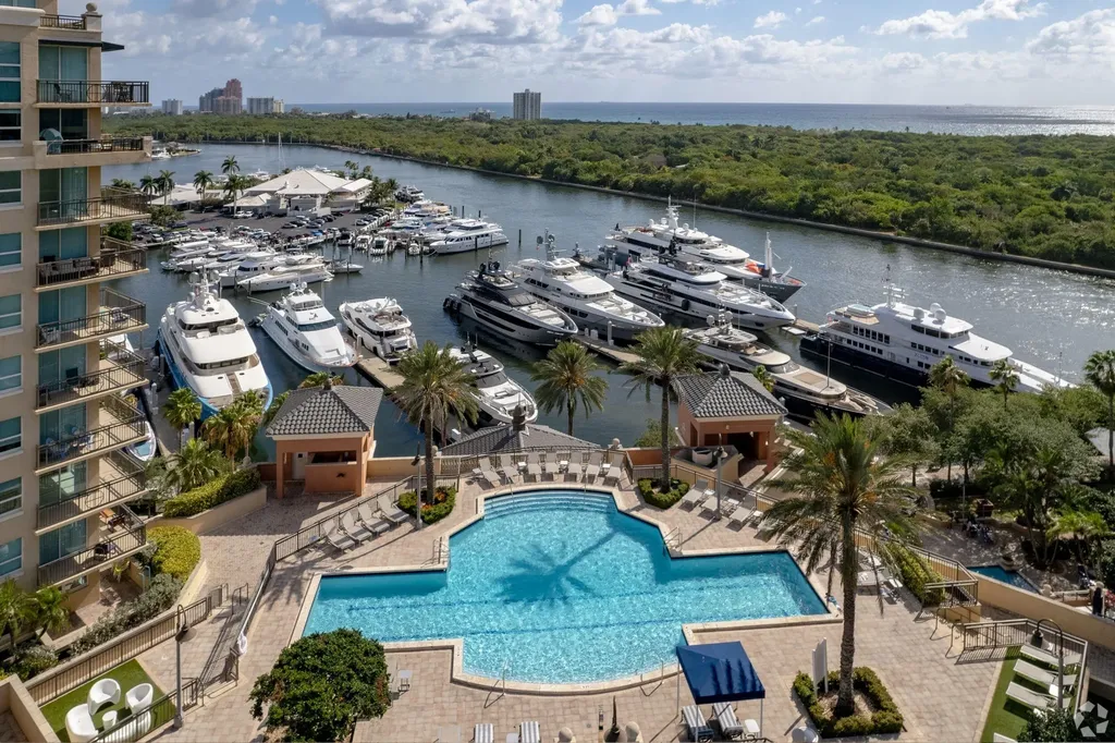 1030 Seminole Drive Fort Lauderdale FL 33304