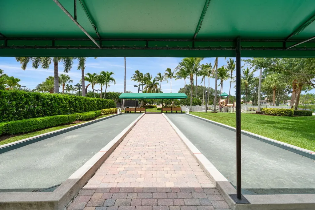 3214 Verdmont Lane Wellington FL 33414