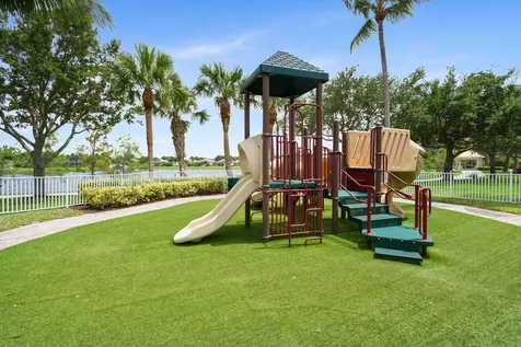 3214 Verdmont Lane Wellington FL 33414