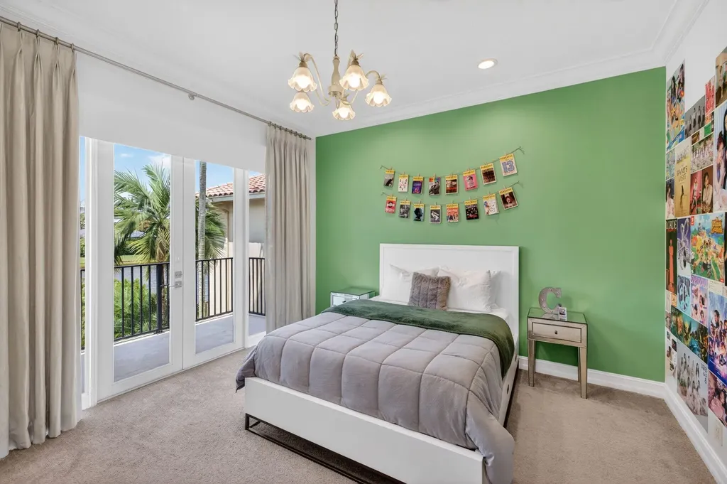 9471 Bridgebrook Drive Boca Raton FL 33496