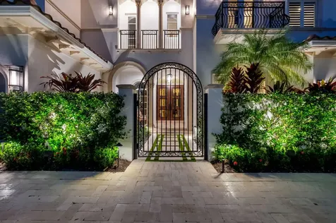 9471 Bridgebrook Drive Boca Raton FL 33496