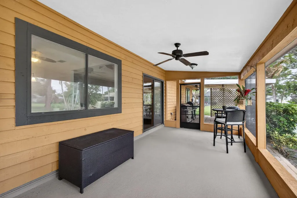 5589 SE Paramount Drive Stuart FL 34997