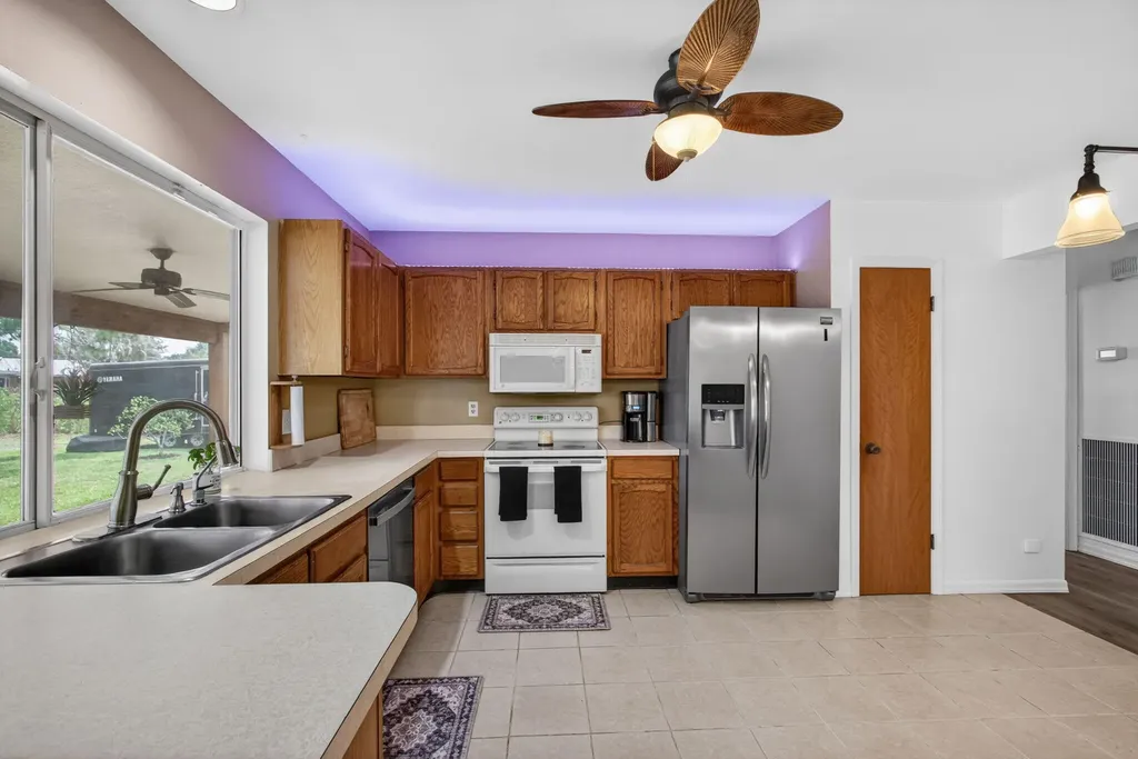 5589 SE Paramount Drive Stuart FL 34997