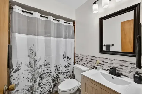 5589 SE Paramount Drive Stuart FL 34997