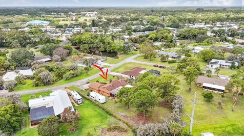 5589 SE Paramount Drive Stuart FL 34997