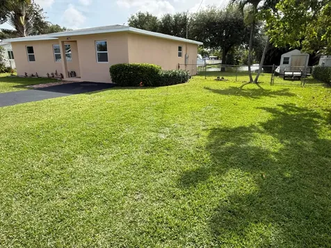 1417 Willow Road West Palm Beach FL 33406