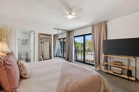 3900 County Line Road Tequesta FL 33469