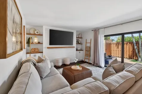 3900 County Line Road Tequesta FL 33469